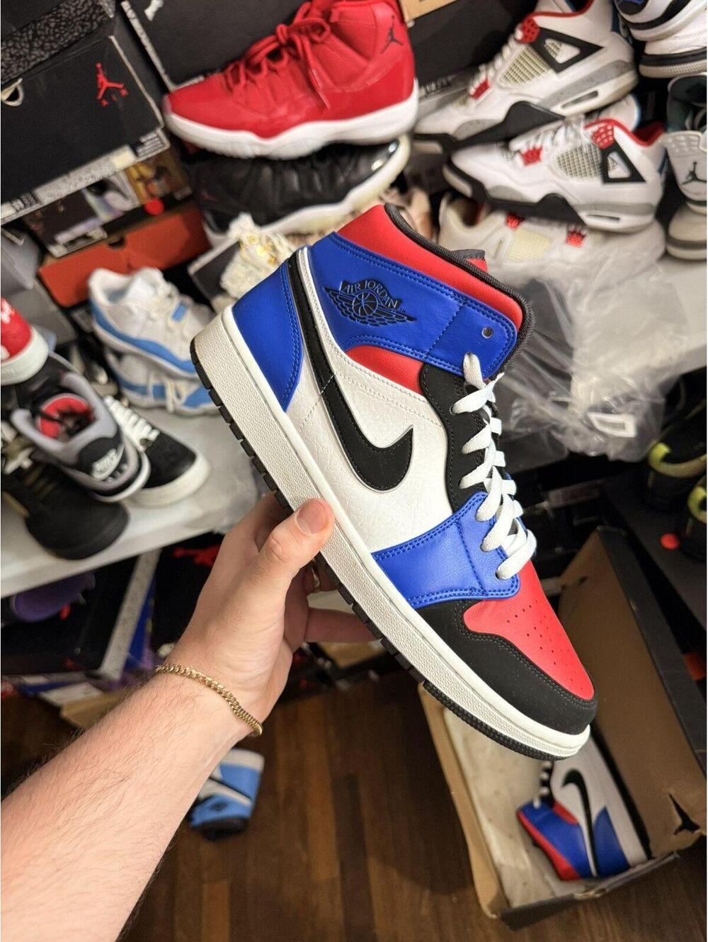 Jordan 1 mid top 3 sz 12